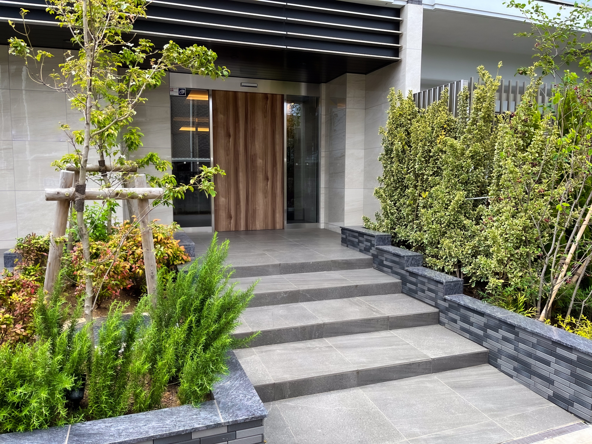 マンションエントランス事例